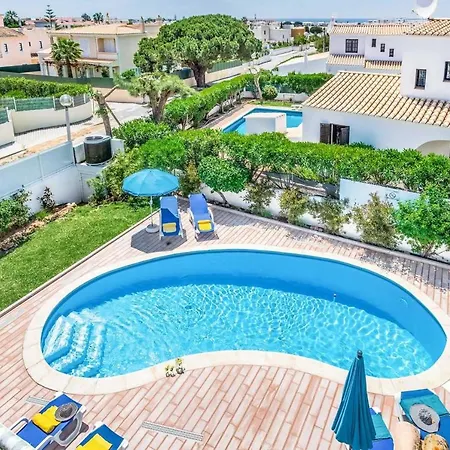 Villa Vesta *
